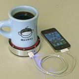 Nabíjení gadgetů studeným či teplým nápojem