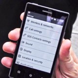 E-inkový androidí smartphone pro hi-tech minimalisty