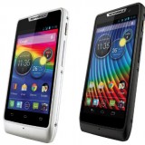 Motorola nenápadně představila dva nové smartphony – RAZR D1 a RAZR D3