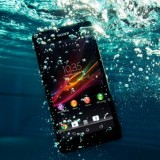 Sony Xperia ZR: Zvládne i HD video pod hladinou