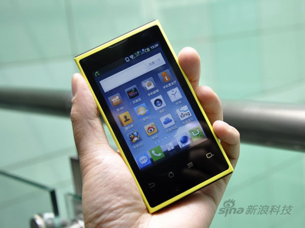 Baidu Changhong H5018: Android s 300 GB zdarma
