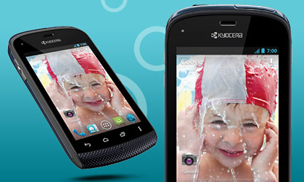 Kyocera Hydro – Chytrý mobil pod-vodníků