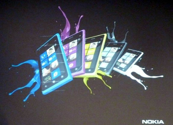 Nokia Lumia 800 v nových barvách?